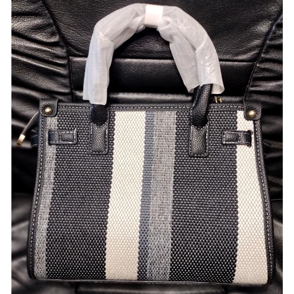 TRBSXRT Cloth Clash Color Bag for Women, Large Capacity Striped Designer Handbag - Picture 2 of 6